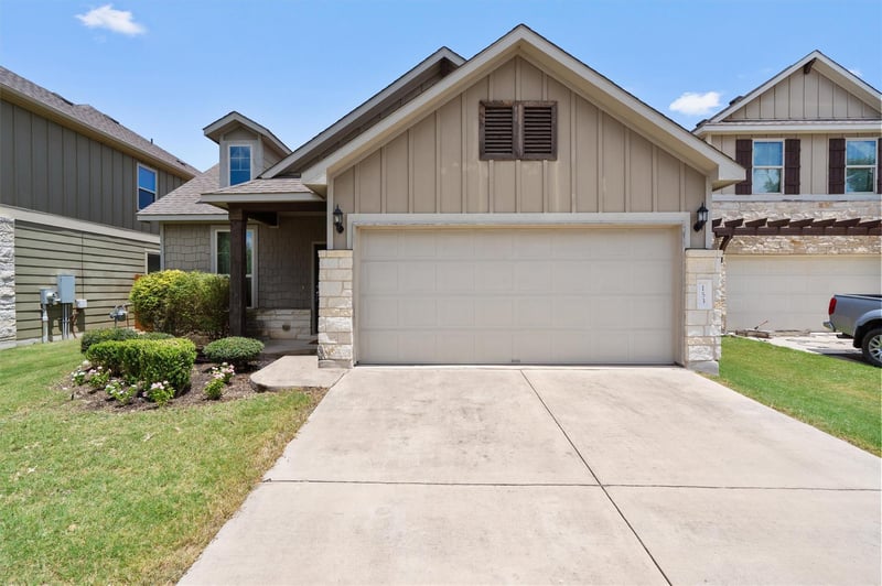 Virtual tour of 153 Carlina LOOP