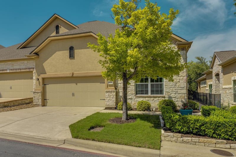 Virtual tour of 15303 Origins LN