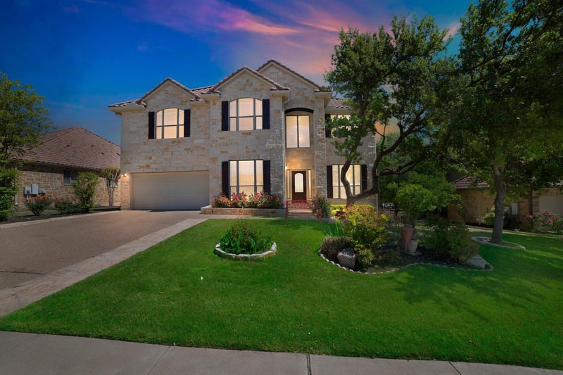 Virtual tour of 15312 Spillman Ranch LOOP