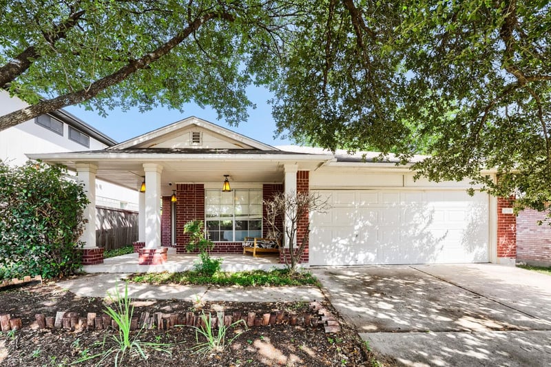 Virtual tour of 15331 Sweet Caddies DR
