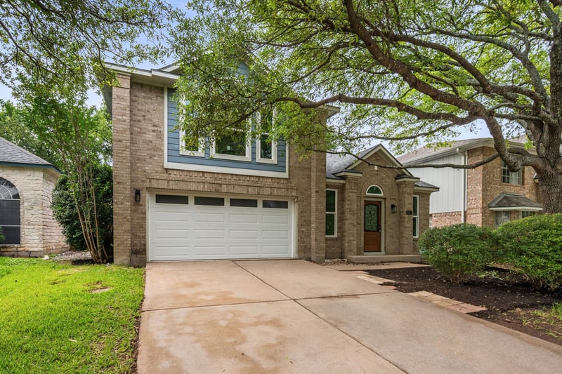 Virtual tour of 15408 Ozone Pl