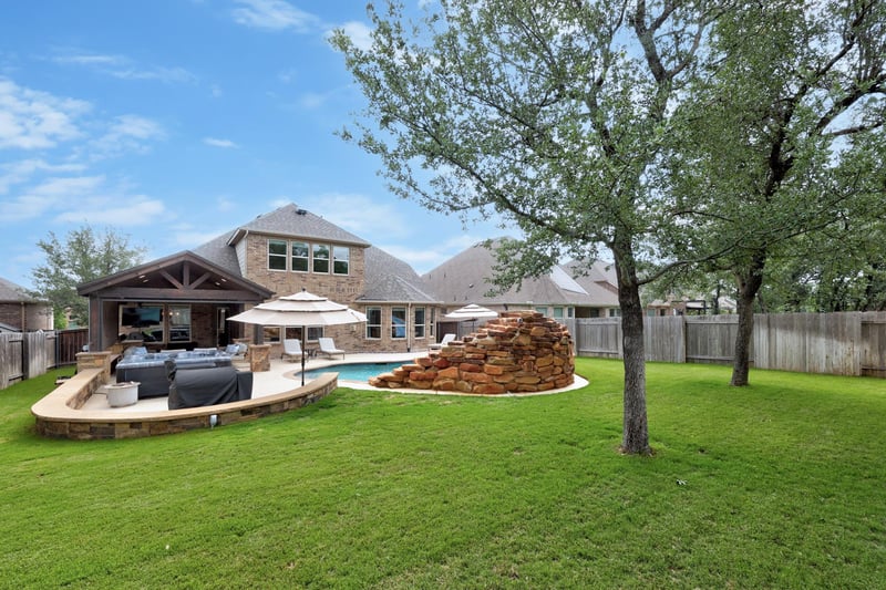 Virtual tour of 1549 Humble Live DR