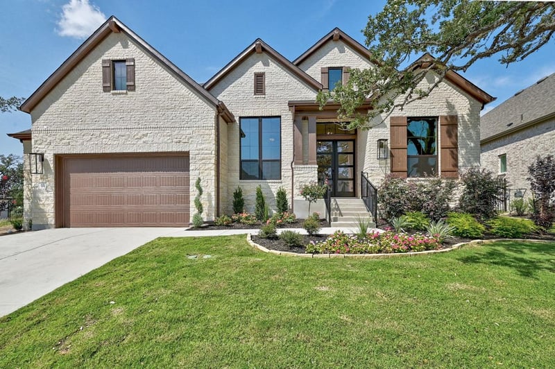 Virtual tour of 155 Leaning Rock RDG