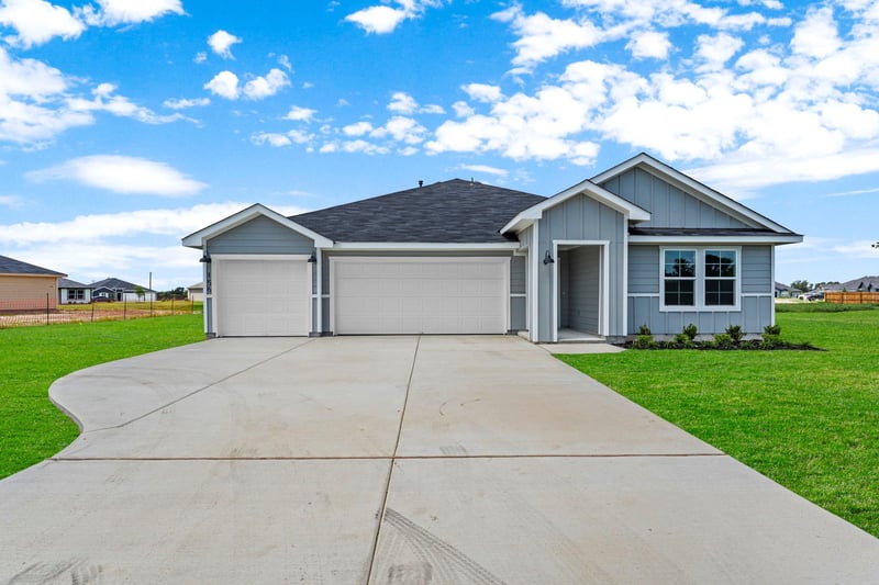 Virtual tour of 156 Great Northern DR