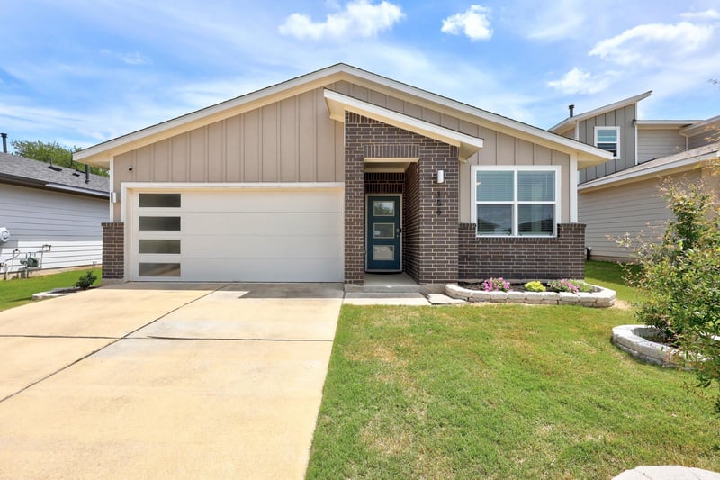 Virtual tour of 156 Parryi Cv