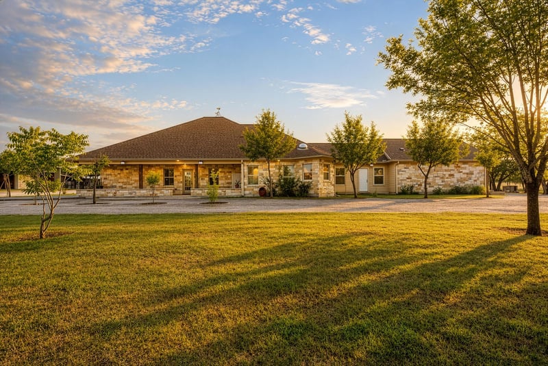 Virtual tour of 15611 Giese LN