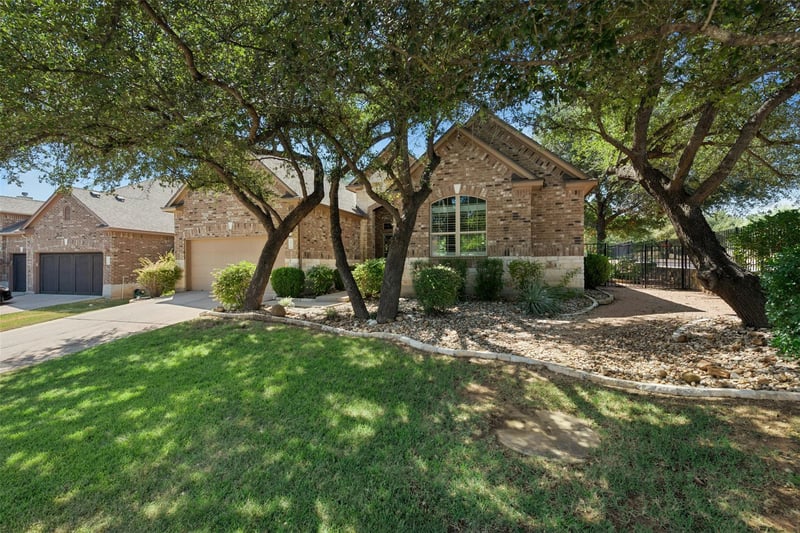 Virtual tour of 15612 Pontic PASS