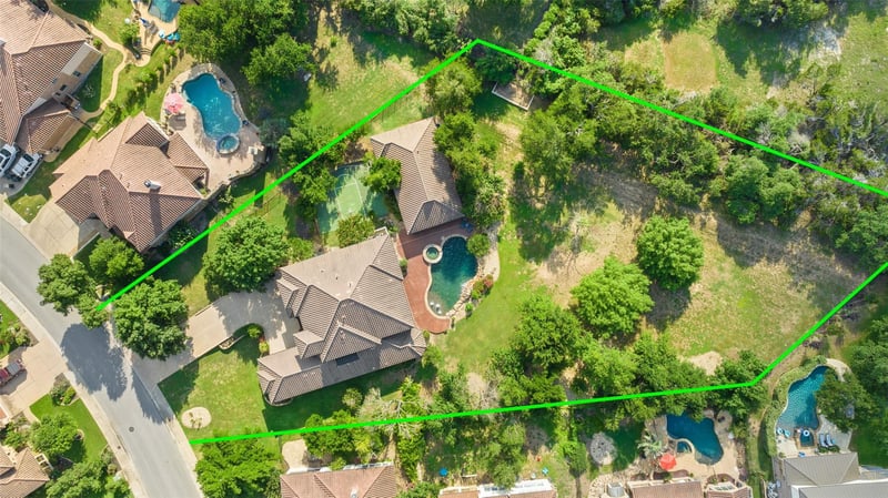 Virtual tour of 15713 Spillman Ranch LOOP