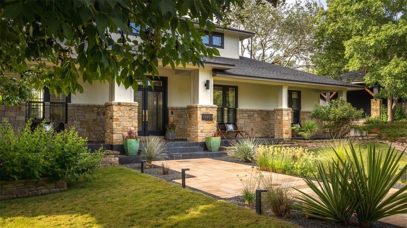 Virtual tour of 15903 Allenwood Dr