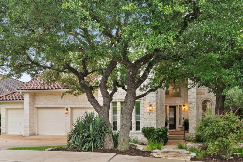 Virtual tour of 15908 Spillman Ranch LOOP