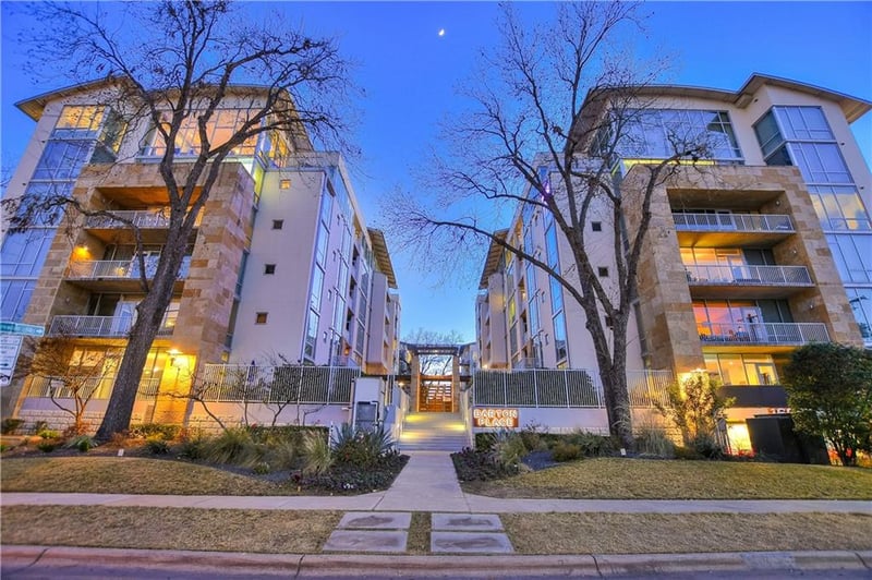 Virtual tour of 1600 Barton Springs RD Unit #2307