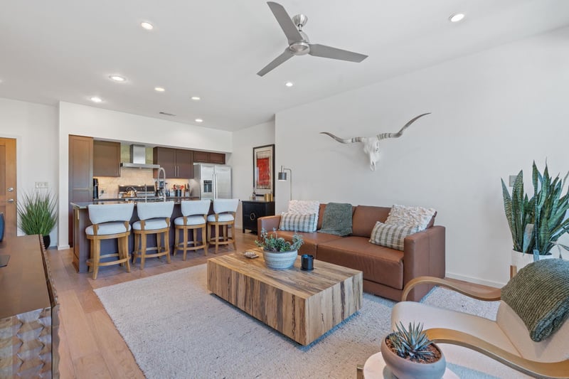Virtual tour of 1600 Barton Springs Rd Unit #3406