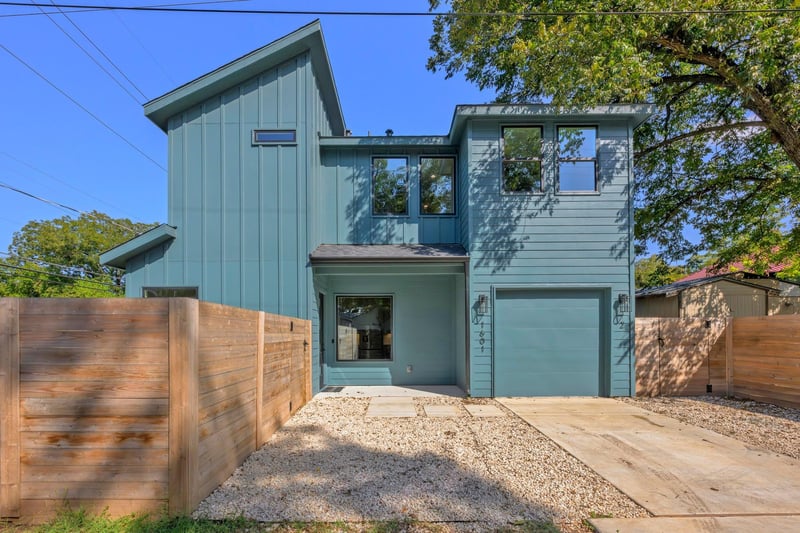 Virtual tour of 1601 Canterbury St Unit #2