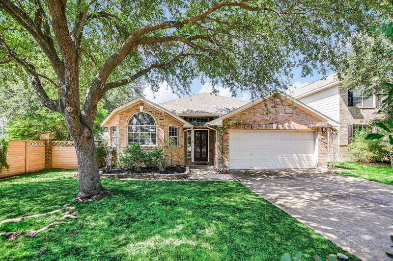 Virtual tour of 1601 Lynnville TRL