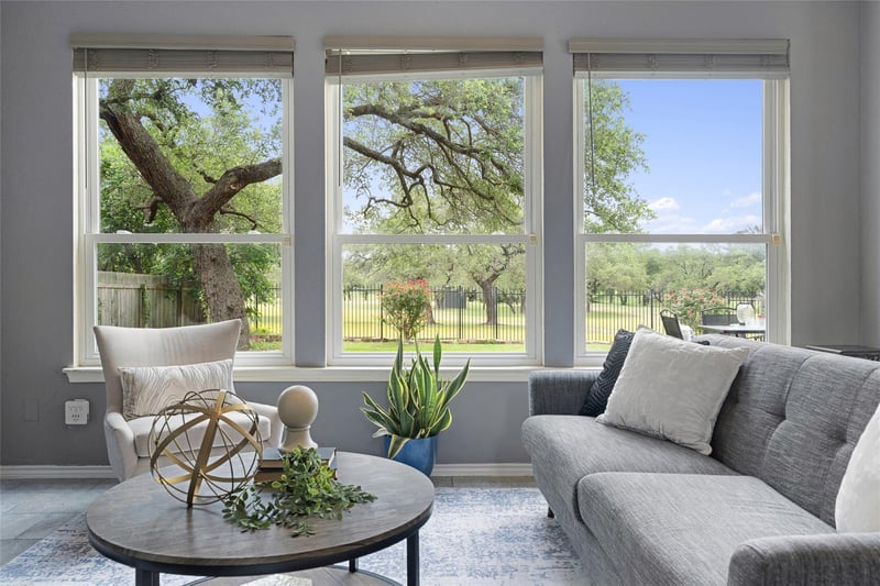 Virtual tour of 1602 Iris LN