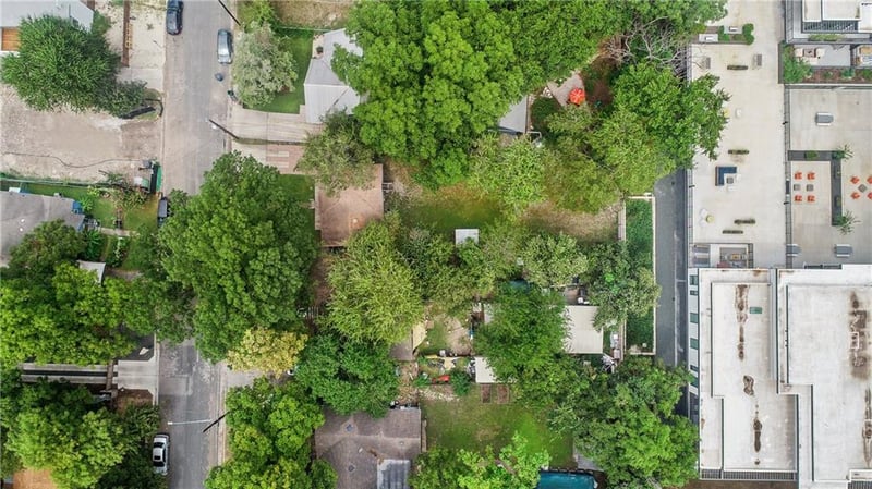 Virtual tour of 1607 S 2nd St
