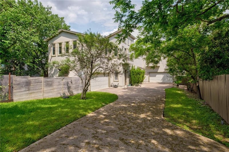 Virtual tour of 1607 S 3rd ST Unit #A