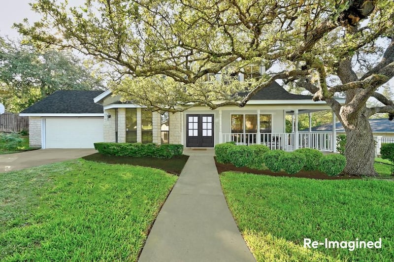 Virtual tour of 1611 Mill Springs DR