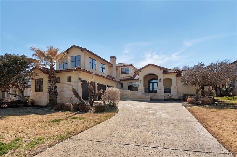 Virtual tour of 1612 Resaca BLVD