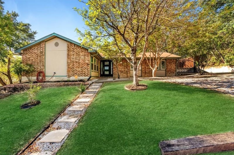 Virtual tour of 1619 Lupine LN