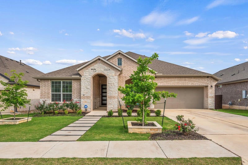 Virtual tour of 1621 Weavers BND