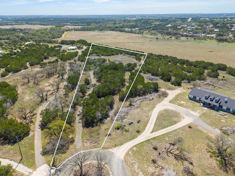 Virtual tour of 163 Robison RD