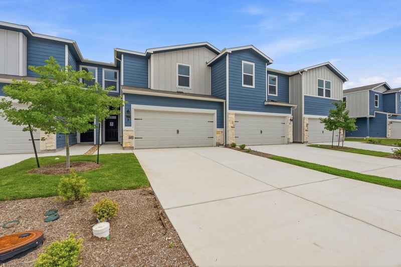 Virtual tour of 164 Cinnabar Ln Unit #3
