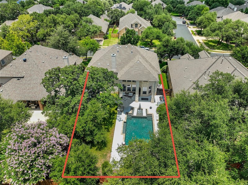Virtual tour of 16429 Broadbay DR