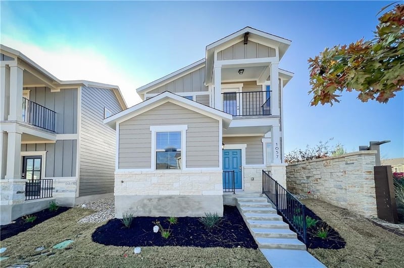 Virtual tour of 1657 Artesian Springs Xing