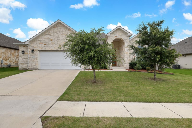 Virtual tour of 16713 Elsinore LN