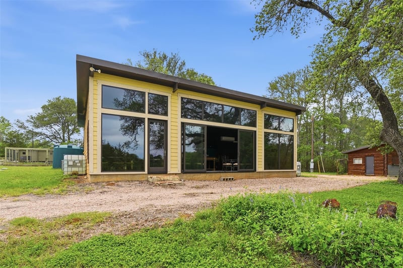 Virtual tour of 169 Ann Powell RD