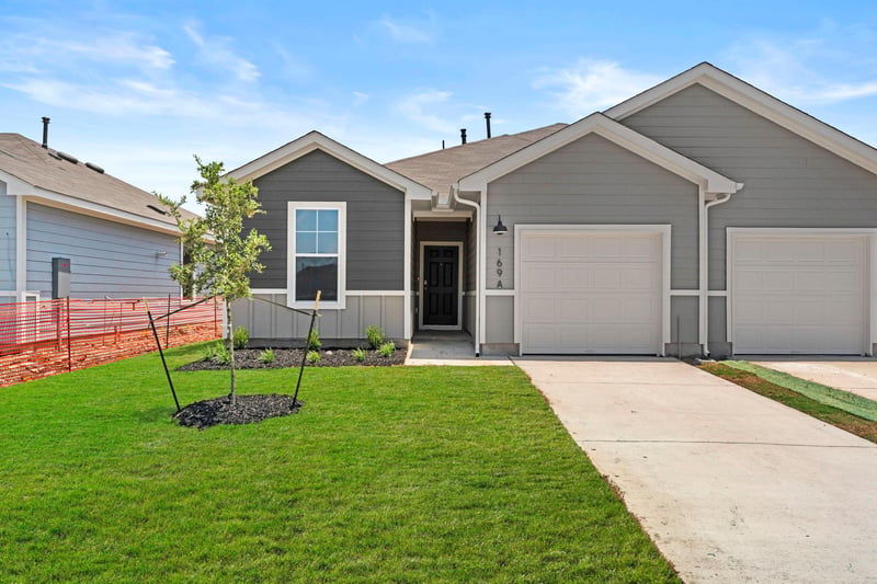 Virtual tour of 169 Harrison XING Unit #A