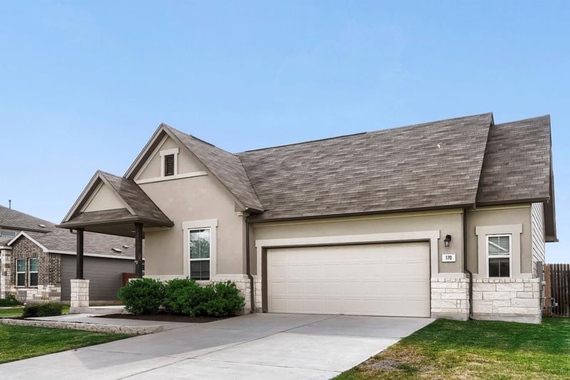 Virtual tour of 170 Silver Glen DR