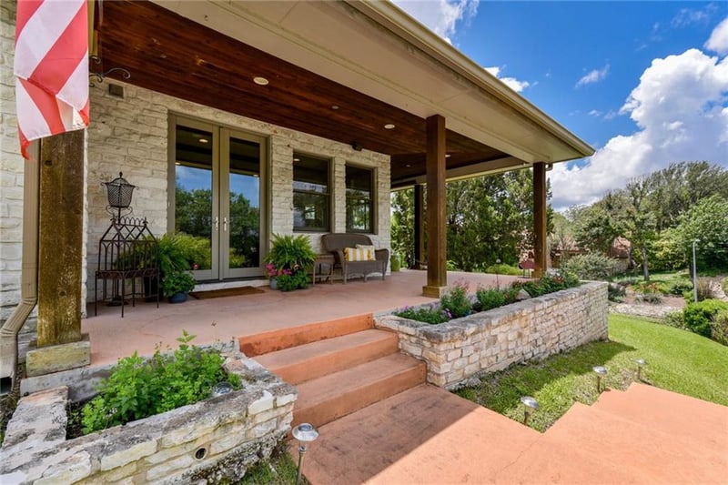 Virtual tour of 1701 Crested Butte DR