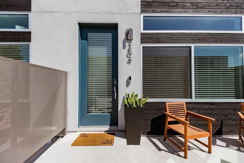 Virtual tour of 1701 E Martin Luther King Jr BLVD Unit #204
