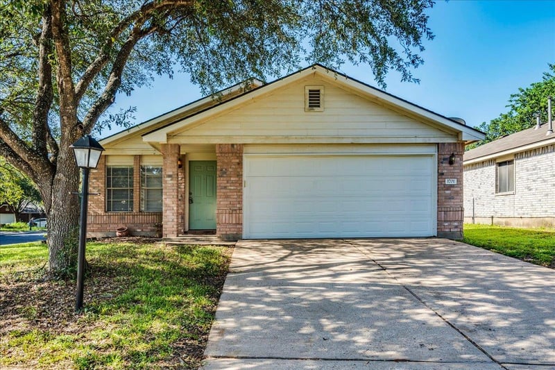 Virtual tour of 1701 Friars Tale LN