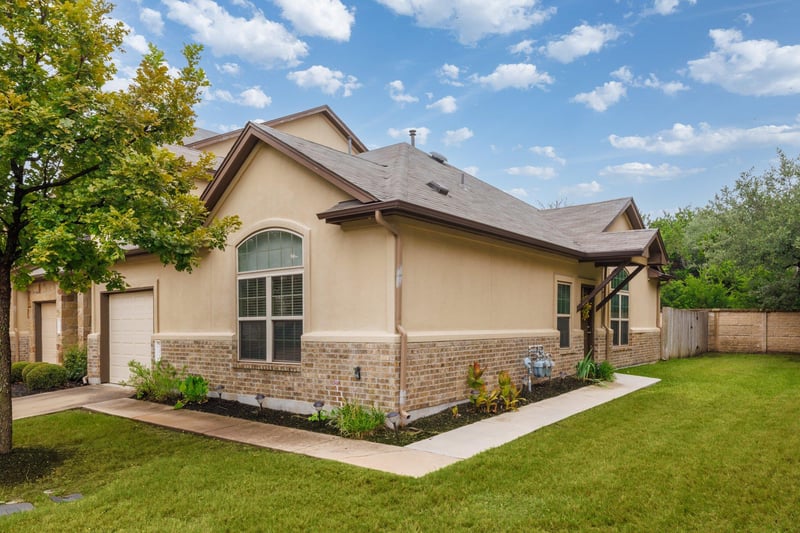 Virtual tour of 1701 S Bell BLVD Unit #701