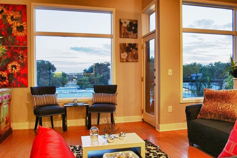 Virtual tour of 1702 S Lamar BLVD Unit #20