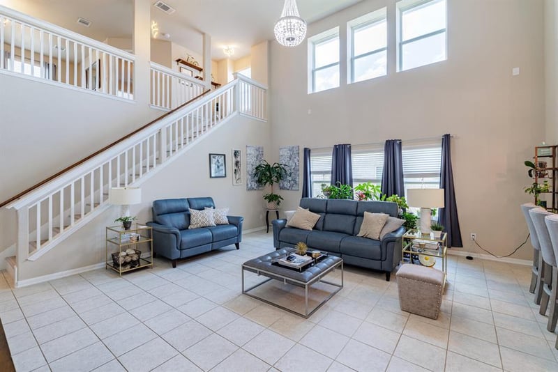 Virtual tour of 17020 Lathrop Ave