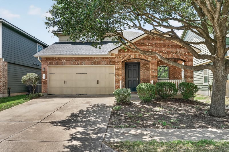 Virtual tour of 1703 Comfort LN