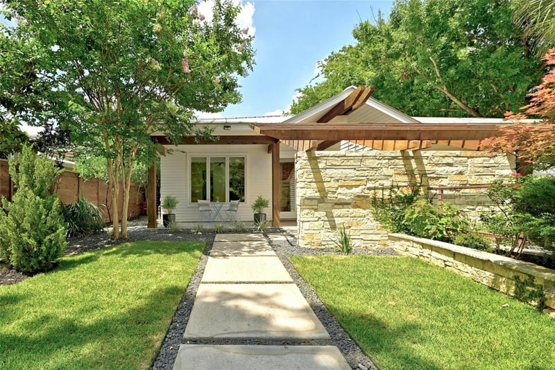Virtual tour of 1704 Hether ST Unit #A