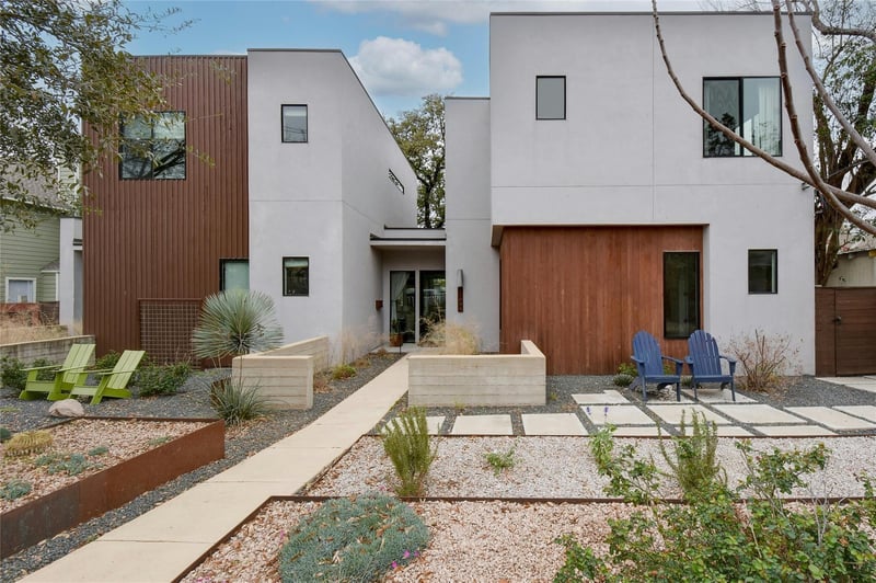 Virtual tour of 1704 S 5th ST Unit #A