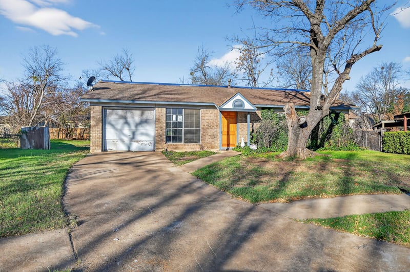 Virtual tour of 1705 Cherry Meadow CIR