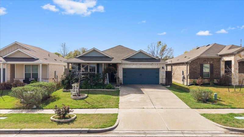 Virtual tour of 1705 T H Johnson DR