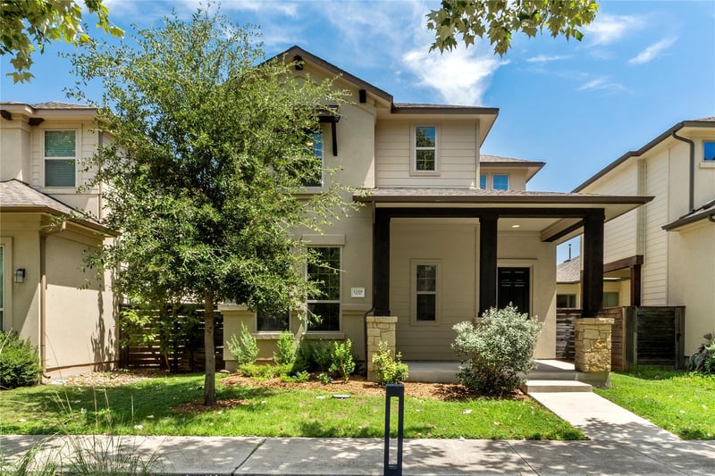 Virtual tour of 1709 Lawrence ST Unit #5