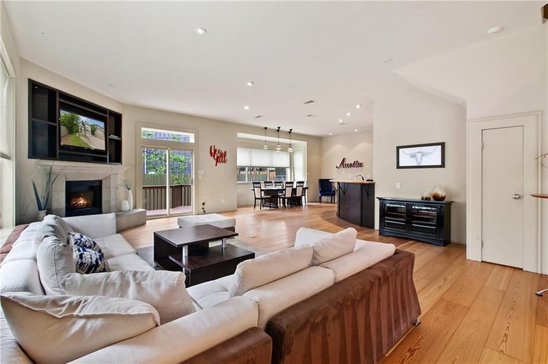 Virtual tour of 1710 Westover RD