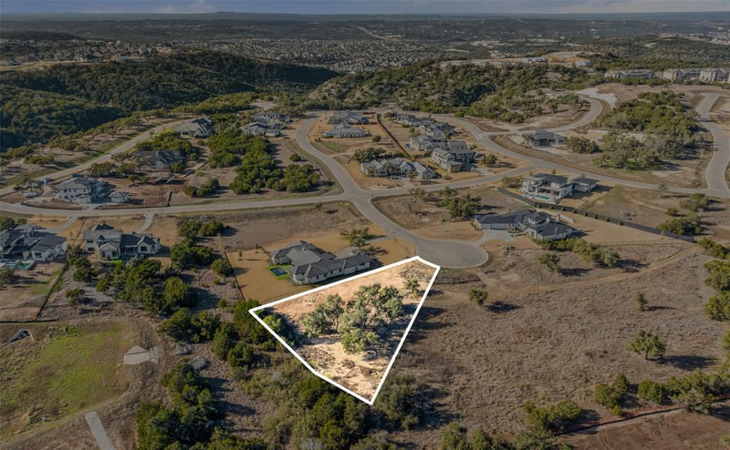 Virtual tour of 17105 Morning Grove LN