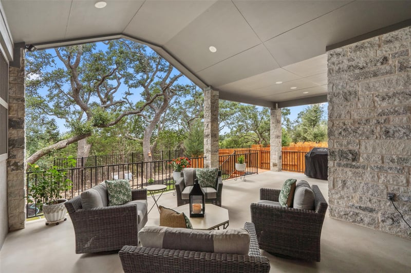 Virtual tour of 17111 Hattie TRCE