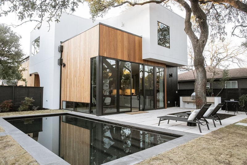 Virtual tour of 1716 Bouldin Ave