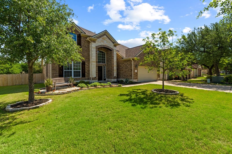 Virtual tour of 1716 Foxboro LN